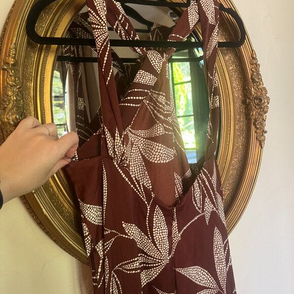 MNGO Silky Halter Jumpsuit Sz M - Picture 3 of 5